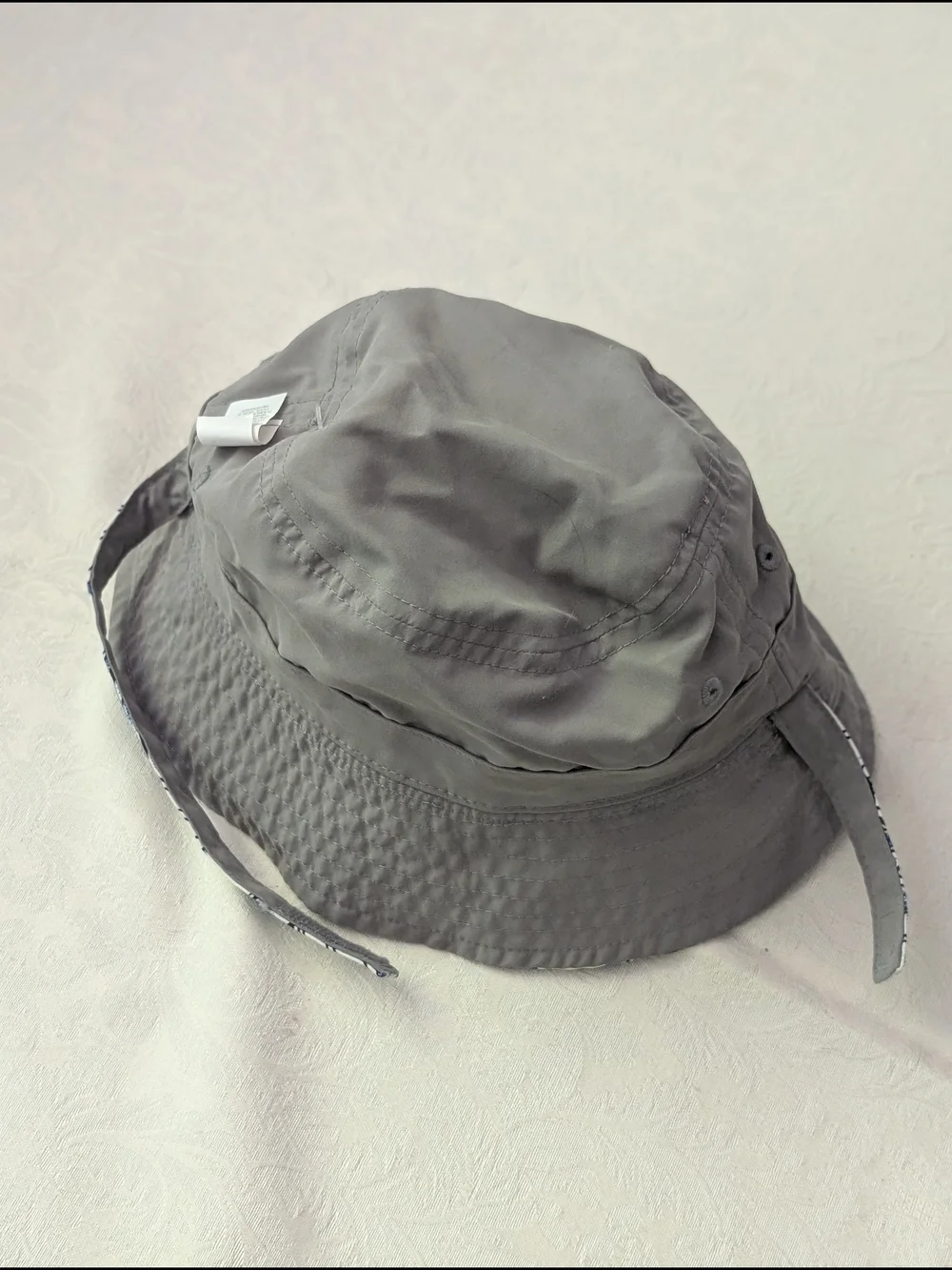 babyGap Reversible Bucket Hat Strap Graphic Print Gray Blue White 18-24M